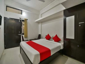CAPITAL O 82629 Hotel Prithvi Lok