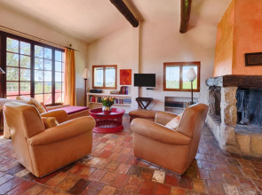 Villa Vivendi (VEN107)