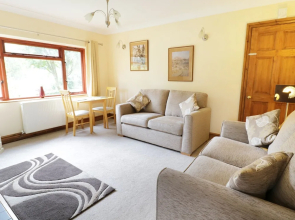 Bro Awelon Cottage