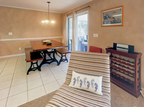 6703 Harbour Blvd Home 3 Bedrooms 2 Bathrooms Home