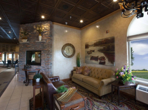 Miles City Hotel & Suites