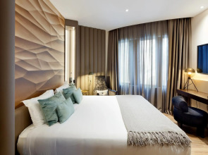 Harbour Plaza North Point