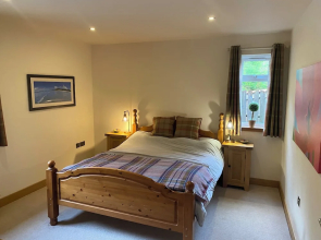 Loch Ness Highland Cottages