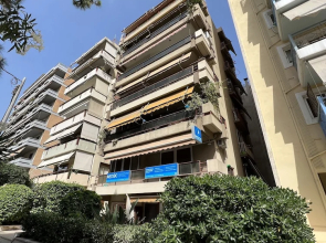 Peaceful Apartment by Flisvos Marina