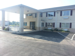 Americas Best Value Inn & Suites