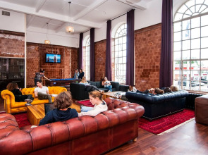 Rest Up London - Hostel