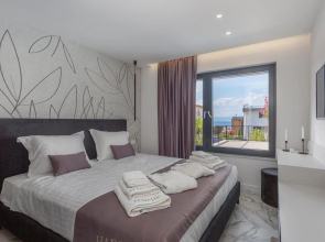 Nice Apartment in Malinska With Outdoor Swimming Pool, Wifi and 3 Bedrooms