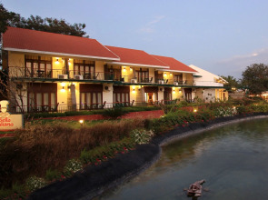 Silent Shores Resort & Spa