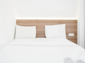 Stylish and Comfy Studio at Casa De Parco Apartment