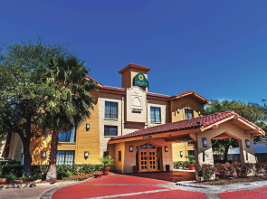 Travelodge by Wyndham Houston Cy-Fair