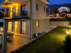 Villa Kayam