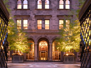 Lotte New York Palace