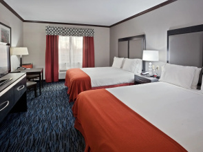 Holiday Inn Express Cleveland Airport - Brookpark by IHG