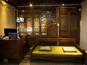 Carnation Inn - Lijiang