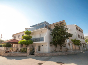 Bari - 10 km from airport - A2(2+1)