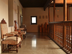 Shine Albayzín Hotel