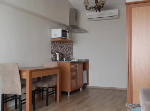 Tashkonak Studio Suites