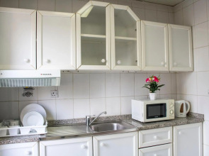 Отель Al Maha Regency