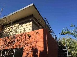 Neutra Guesthouse