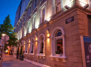 DoubleTree by Hilton Belfast City Ten Square