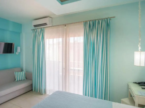 WhiteSands Beach Resort