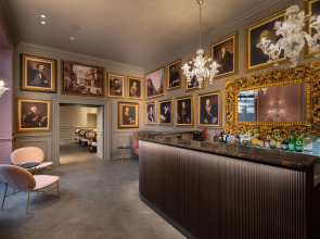 World Hotel Casati 18