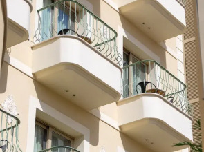 Mackenzie Rose Suite