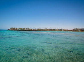 Eagles Downtown Zahabia & Beach Resort