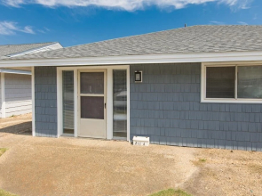 Mk56 13a 2 Bedroom Apts by RedAwning