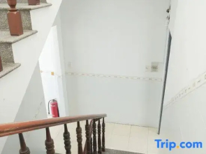 Long Nhi Motel