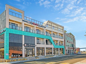 Adel Pension