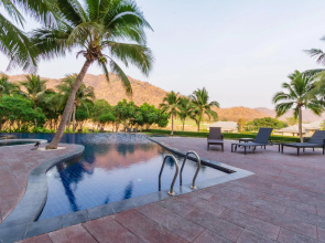 Two Bedroom Condo At Black Mountain BM108