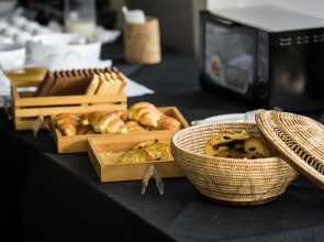 Central Suite Residence