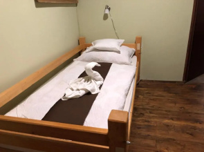 Kékház Apartman