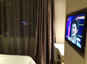 Super 8 Hotel Guangdong University of Foreign Studies