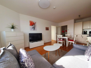 Near Lake Stylish & Fully Furnished Apartment