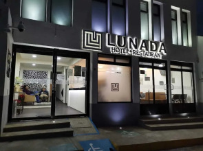 Hotel Lunada