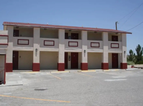 Fabens Inn Motel