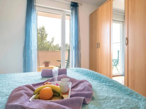 Stunning Home in Liznjan With Wifi and 1 Bedrooms