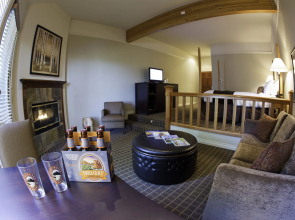 Pine Ridge Inn