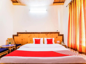 The Mir Villa by OYO Rooms
