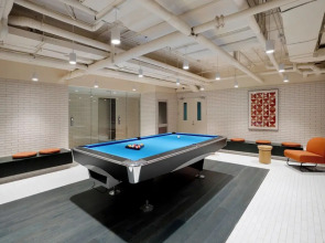 base-Wangfujing Serviced Apartment