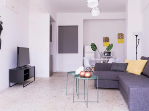 Loft at Historical Center of Athens w Acropolis View