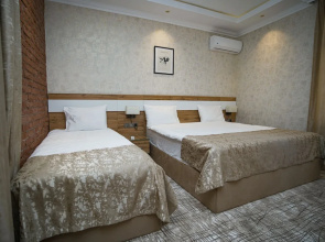 Lakeside Hotel & Spa