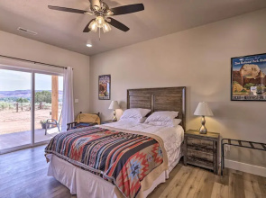 Quiet Kanab Home w/ Panoramic Views & Porch!