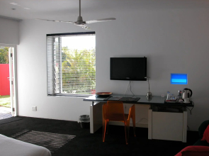 Serene-estate Boutique Guesthouse