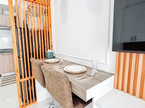 A Minimalist Urban Retreat