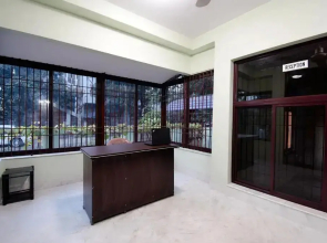 Retro Residency by OYO Rooms