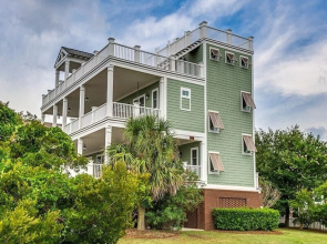 Palmetto Place 5 Bedroom Home