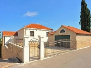 Villa Adria
